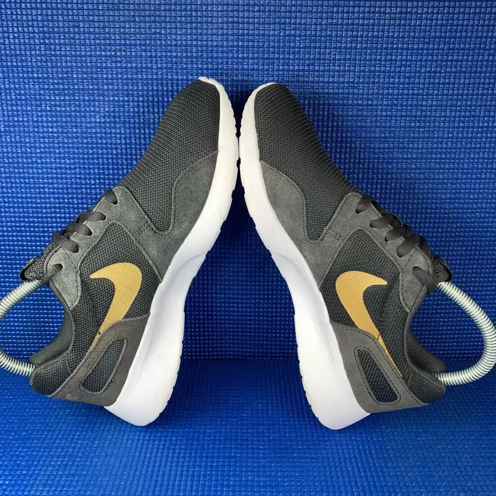 🔴 NIKE KAISHI Women`s Size 6.5 Grey Gold Athletic Running Shoes 654845-071